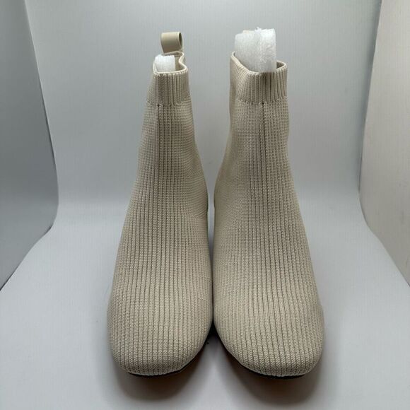CUSHIONAIRE Women's Neely Stretch bootie +Memory Foam 8 WIDE IVORY - Picture 2 of 7